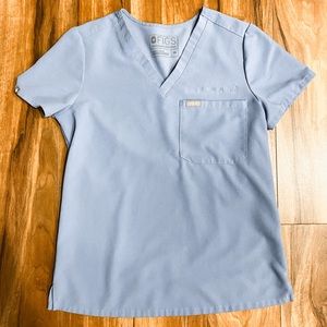 FIGS Catarina Women’s Scrub Top - XS